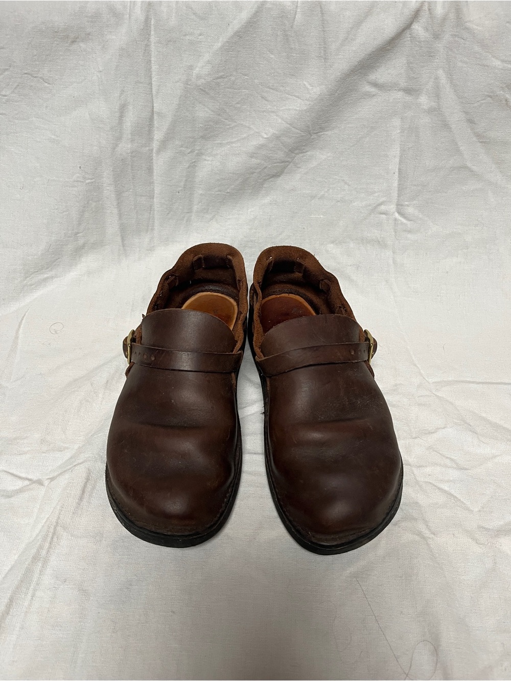 Aurora Shoe Company Middle English Shoe